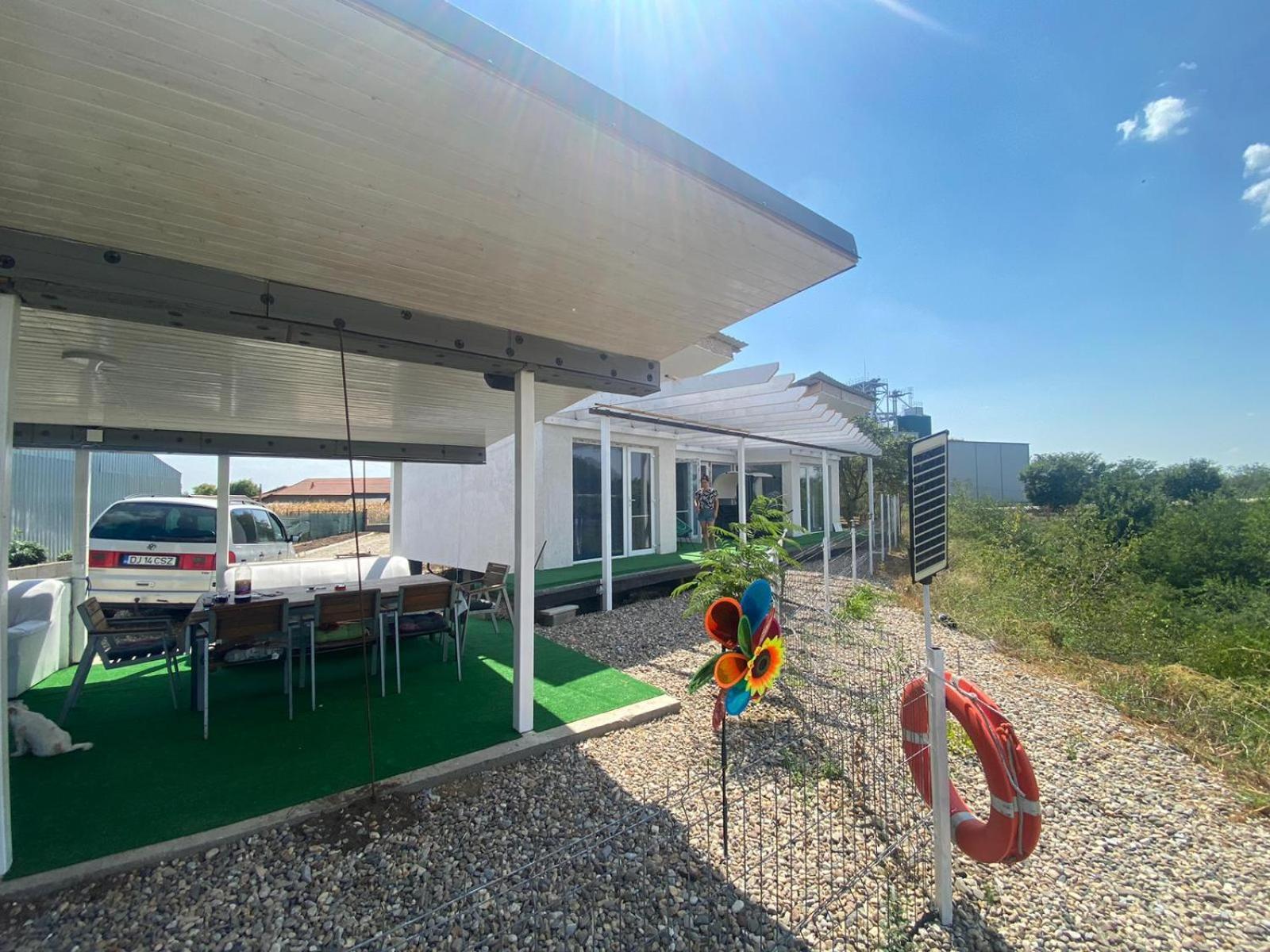 Vila Cabana De La Dunare Basarabi Exteriér fotografie
